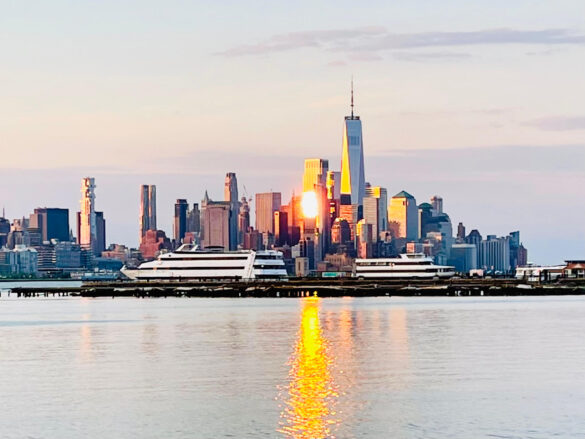 Hotel z widokiem na Manhattan – zdjęcie z pokoju w Sheraton Lincoln Harbor